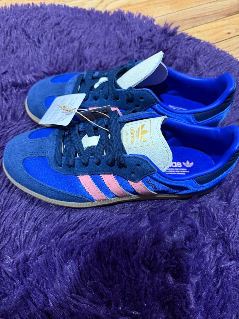 Adidas SAMBA OG sold out Sneakers with Pink Stripes